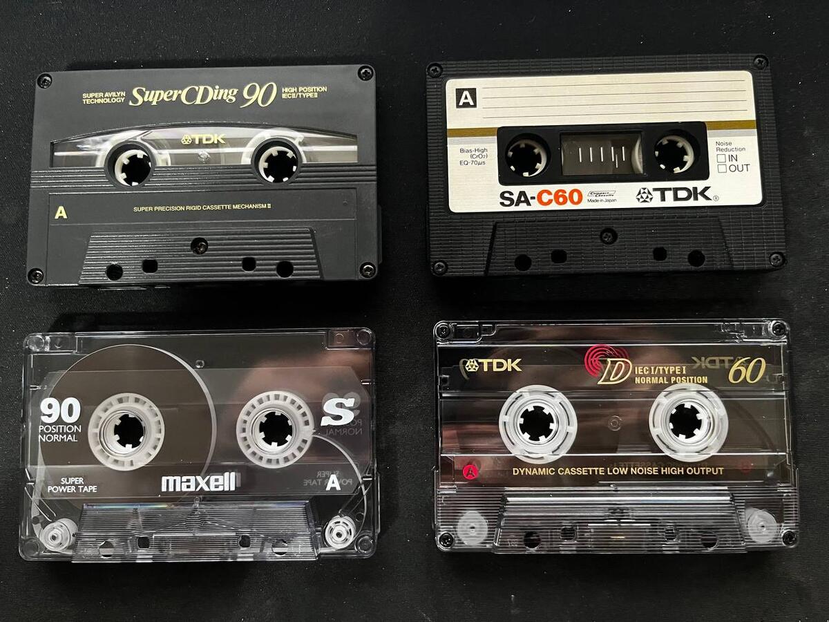 Top left: TDK SuperCDing 90 Top right: TDK SA-C60 Bottom left: Maxell Super Power Tape 90 Bottom right: TDK D60